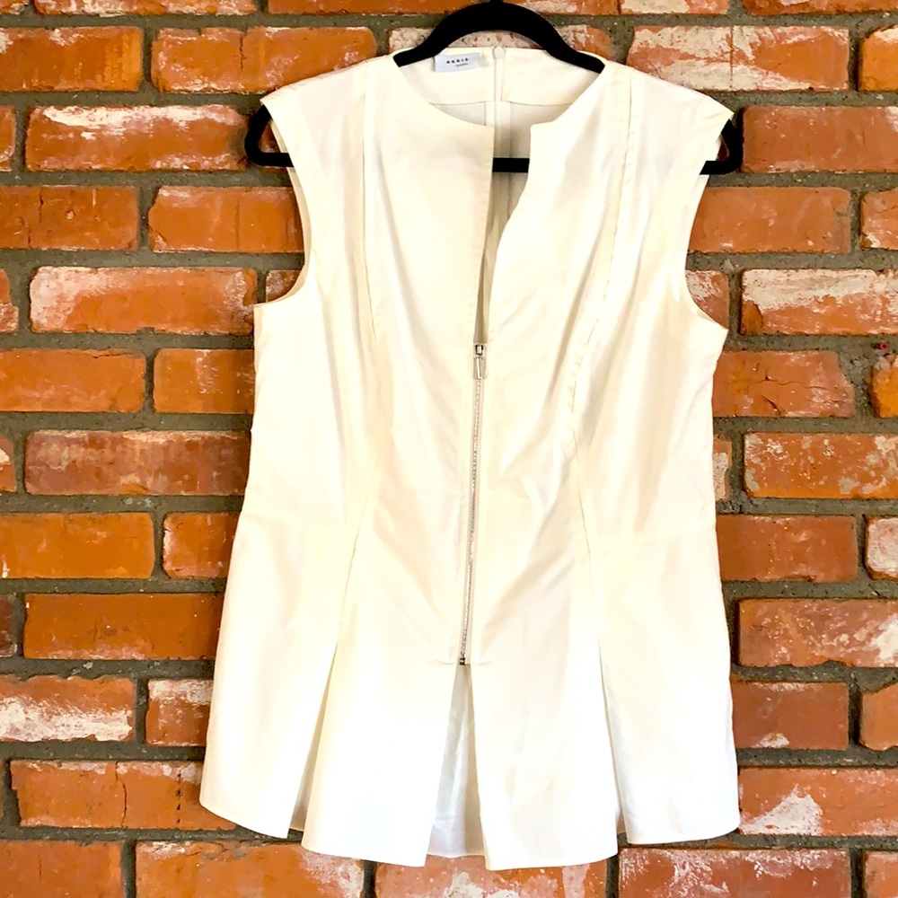 Akris Punto sleeveless top blouse M/L